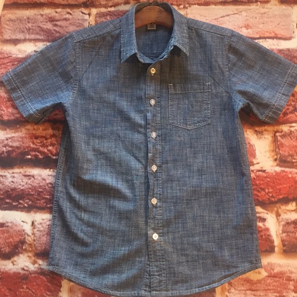 Basic Editions Button Down - Picture 2 of 4